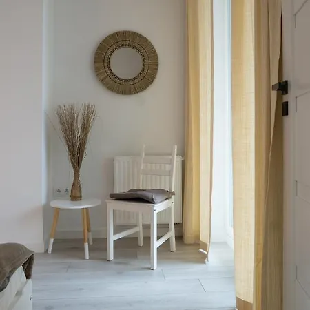 Apartament Clever 2 Kamienica Grochow Varšava Exteriér fotografie